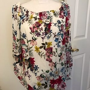 Karen Kane Off Shoulder Top - Worn Once! 😍